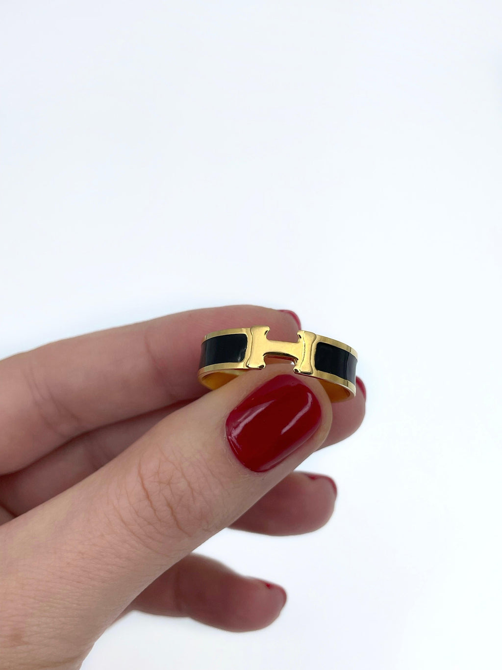 18K Vintage Clic Hermes Ring