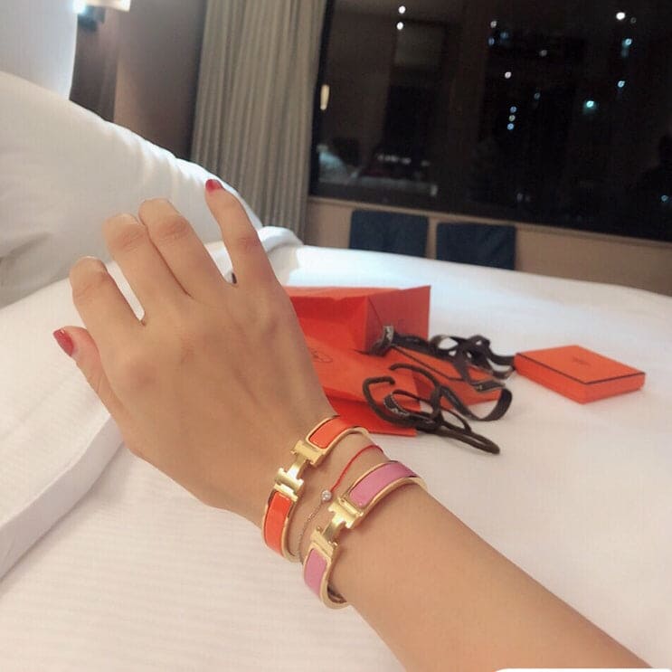 18K Clic Hermes Orange Bracelet