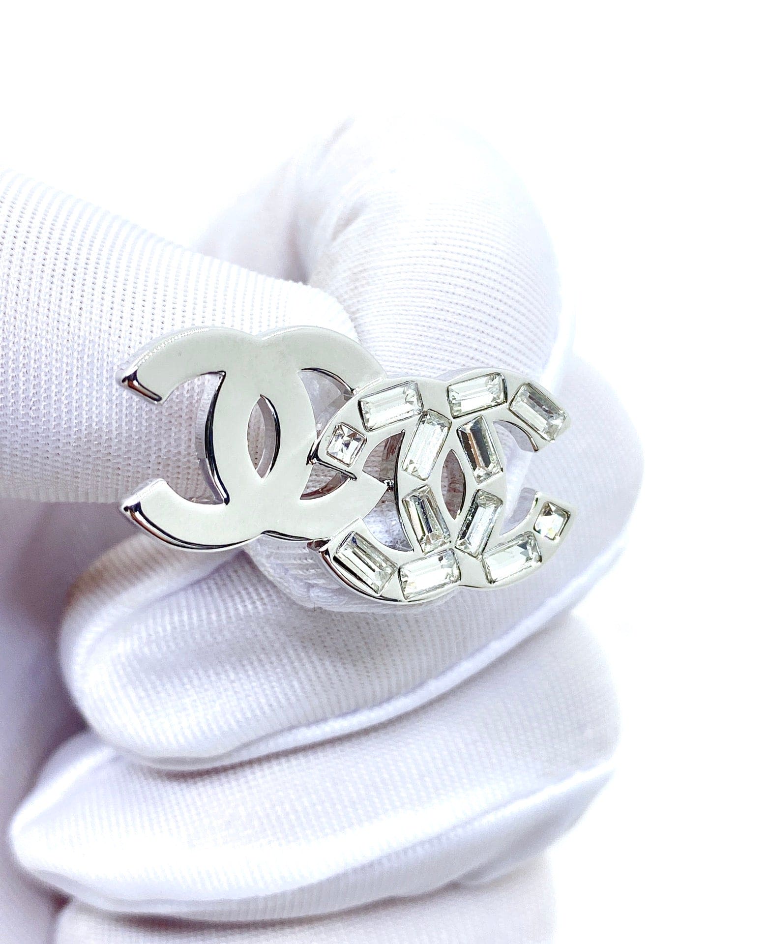 18K  Chanel Crystal Earrings