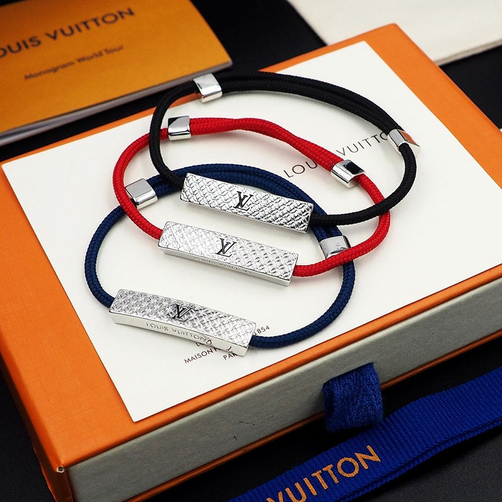 18K Louis Vuitton Champs Elys¨¦es Red Bracelet