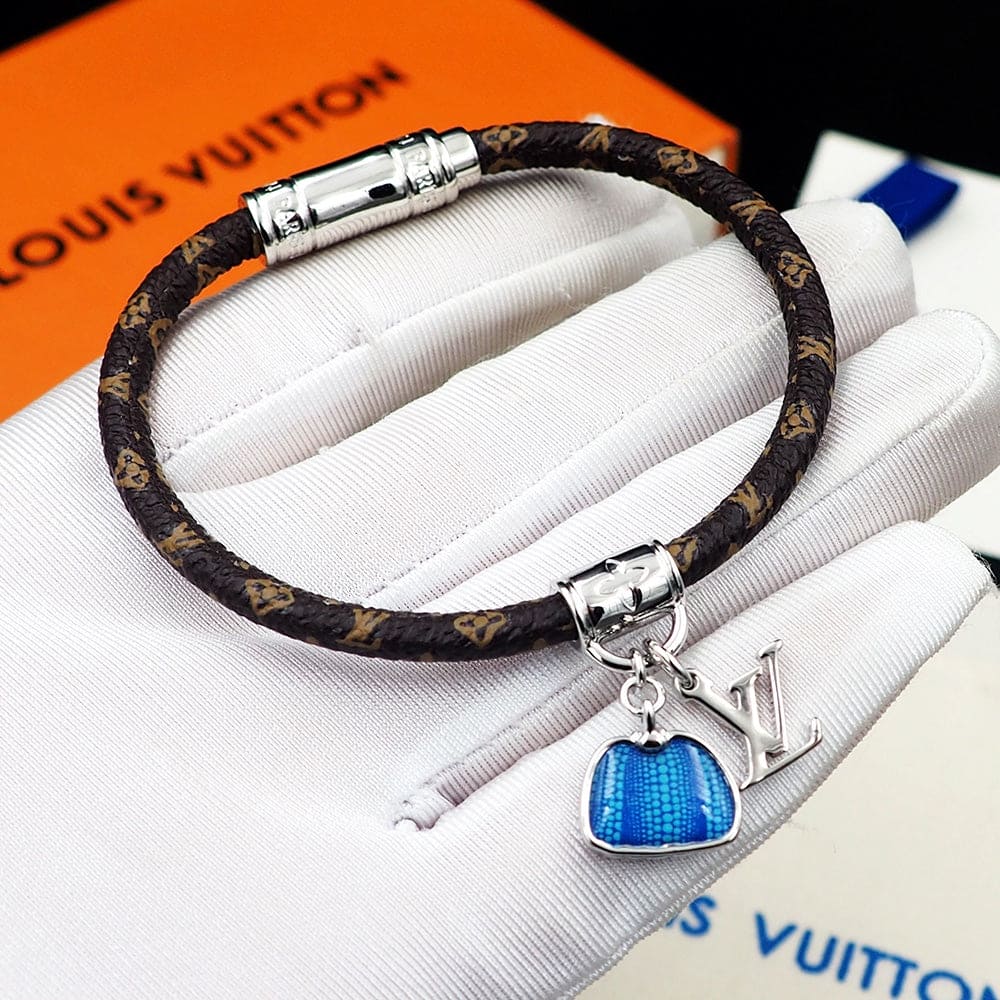 18K Louis Vuitton x YK Hang It Bracelet