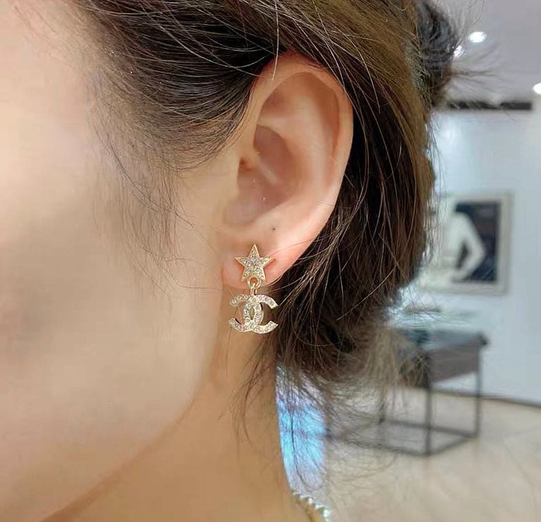 18K  Chanel Star Diamond Earrings
