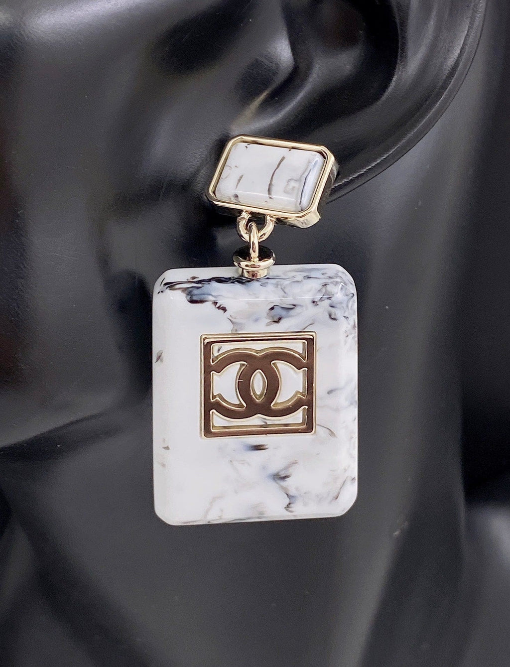 18K  Chanel Eternal No¡ã5 Earrings