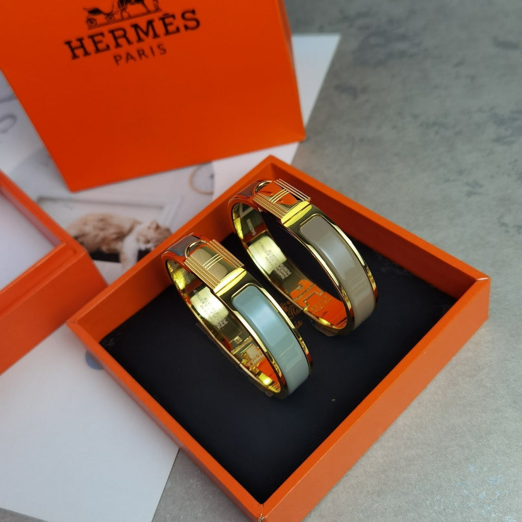 18K Clic Cadenas Light Brown Hermes Bracelet