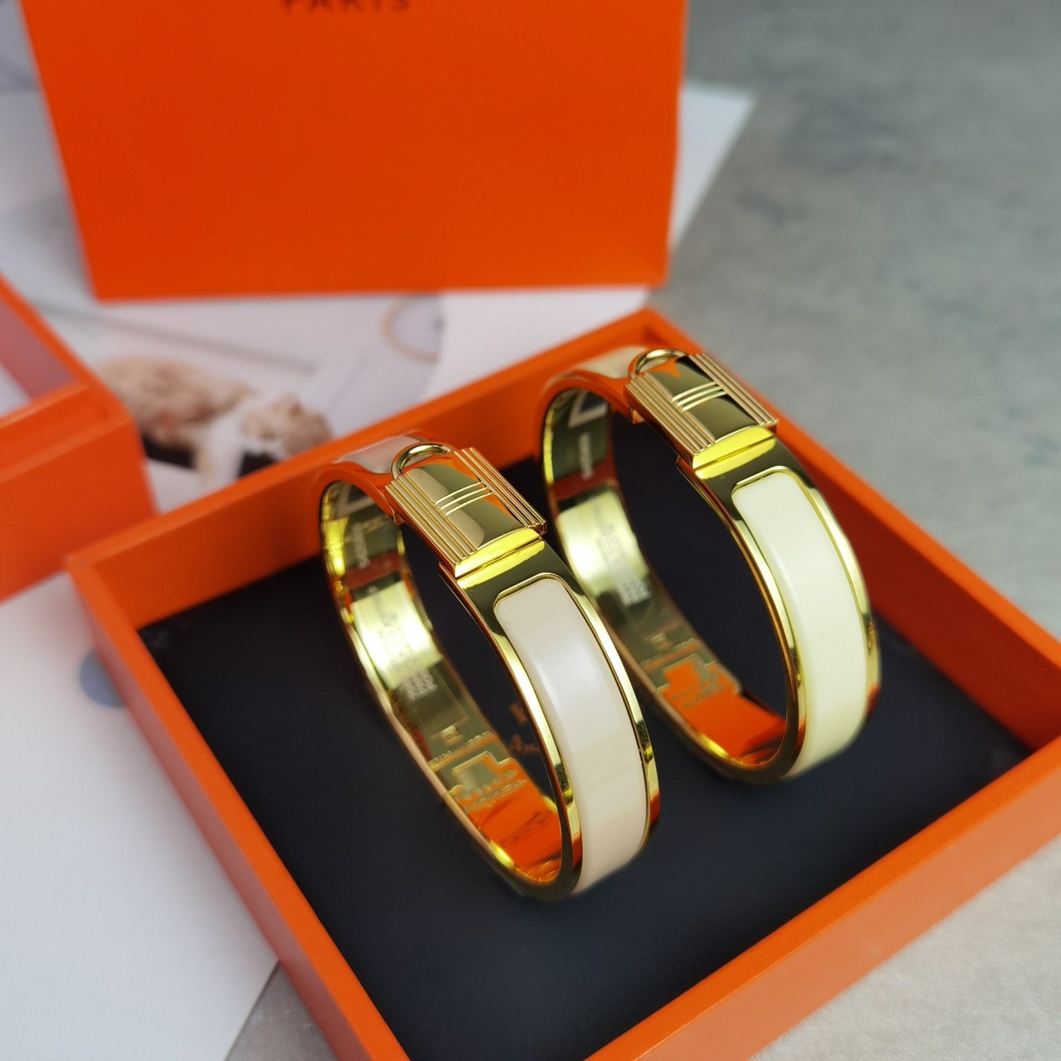 18K Clic Cadenas White Hermes Bracelet