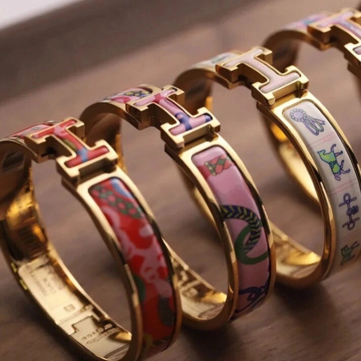 18K Clic Hermes Panoplie Equestre Red Bracelet