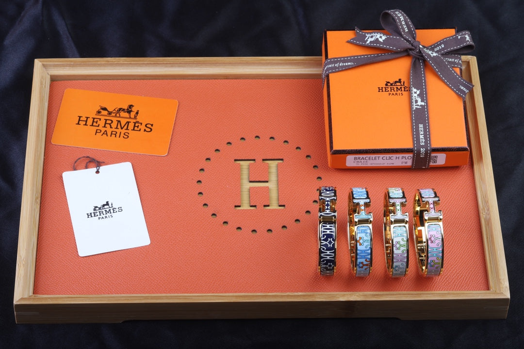 18K Clic Hermes H Lift Blue Bracelet