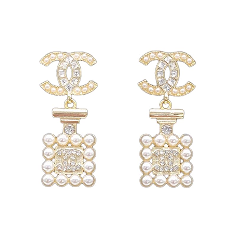 18K  Chanel Pearl Shape Earrings