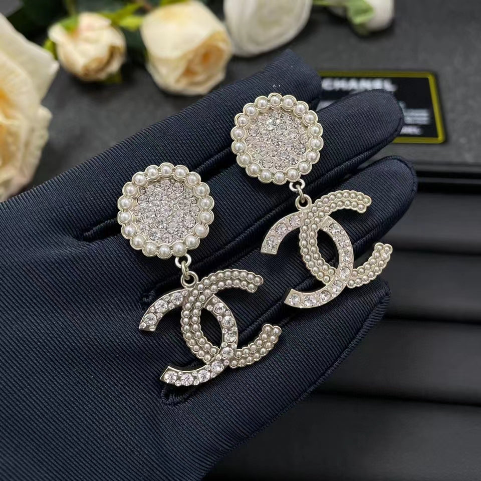 18K  Chanel Diamond Drop Earrings