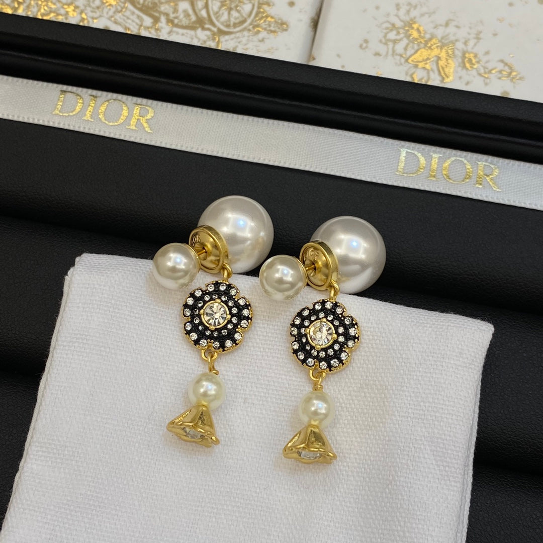 18K Dior Tribales Earrings