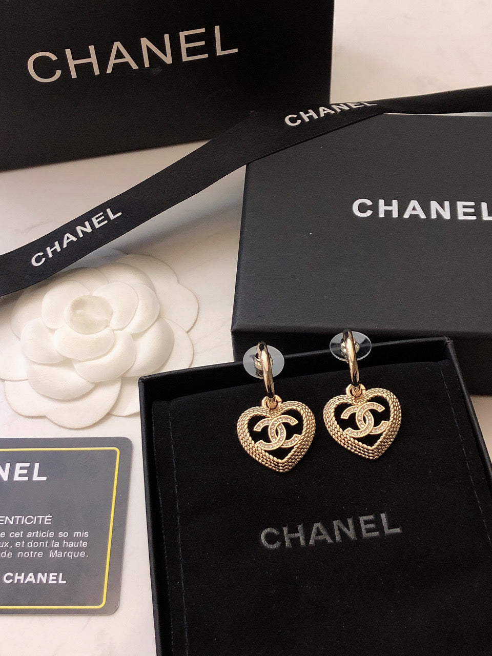 18K  Chanel Heart Strass Earrings