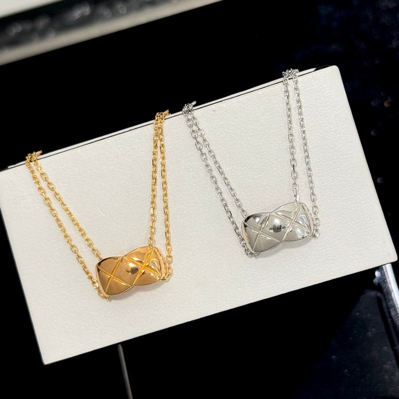 18K  Chanel Coco Crush Necklace