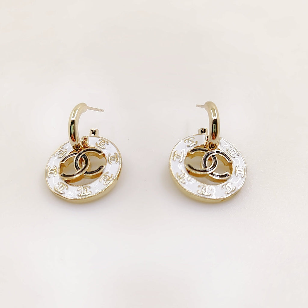 18K  Chanel Circle Earrings