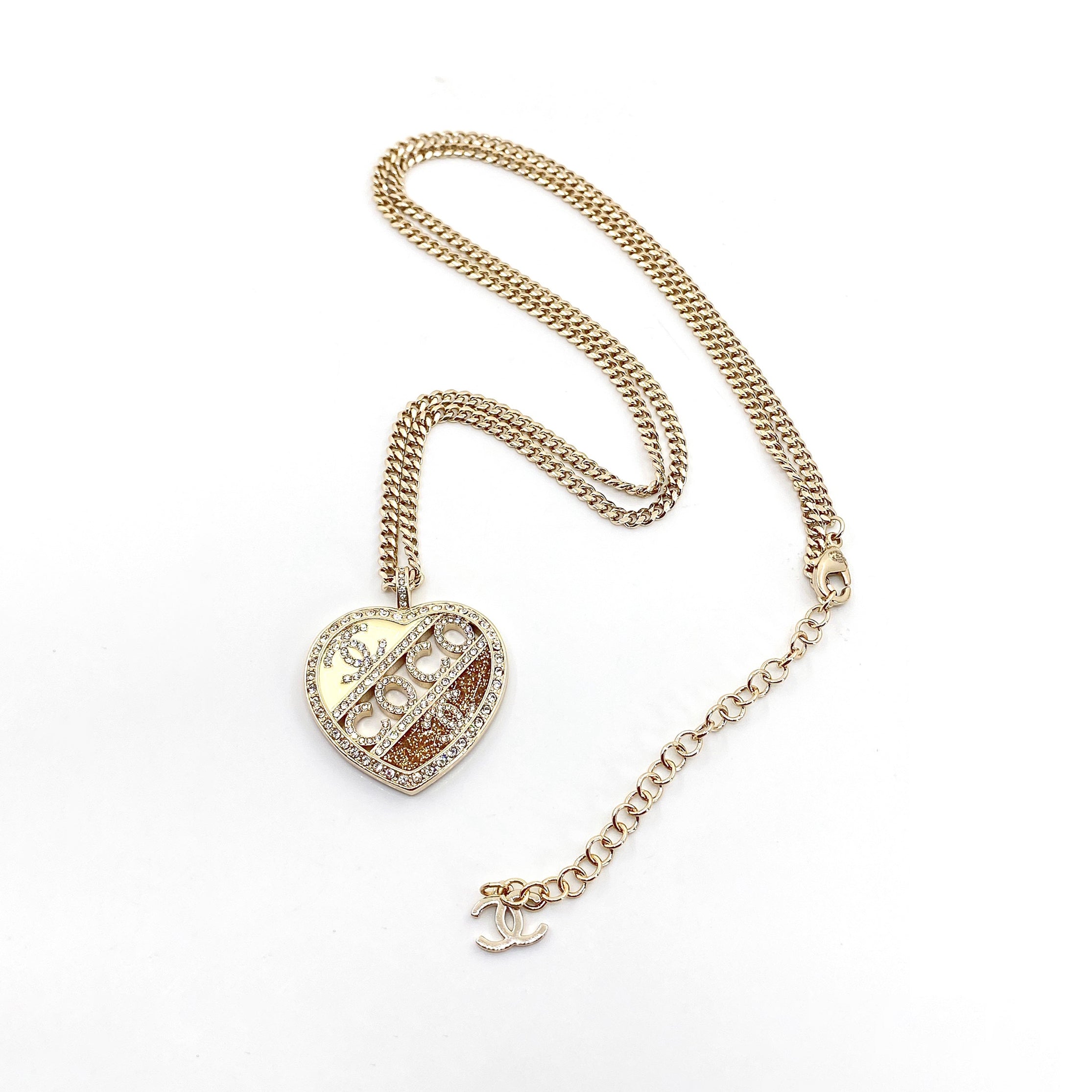 18K  Chanel Heart Diamond Chain Necklace