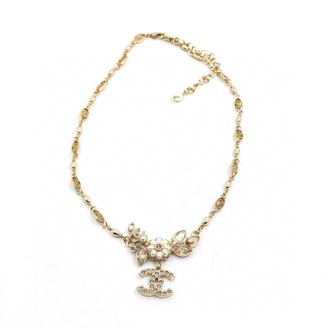 18K  Chanel Flower Diamond Necklace