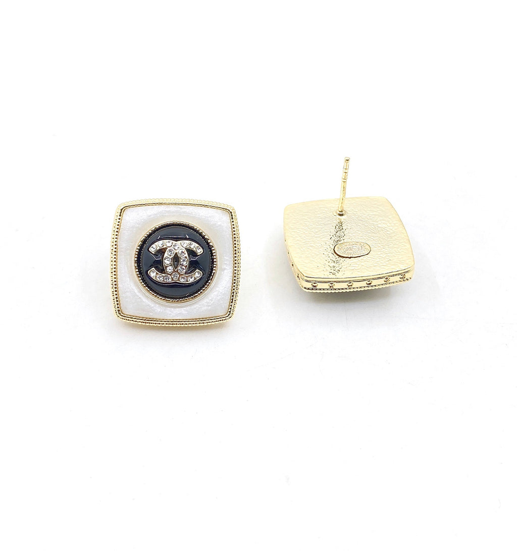18K  Chanel Pearl Square Earrings