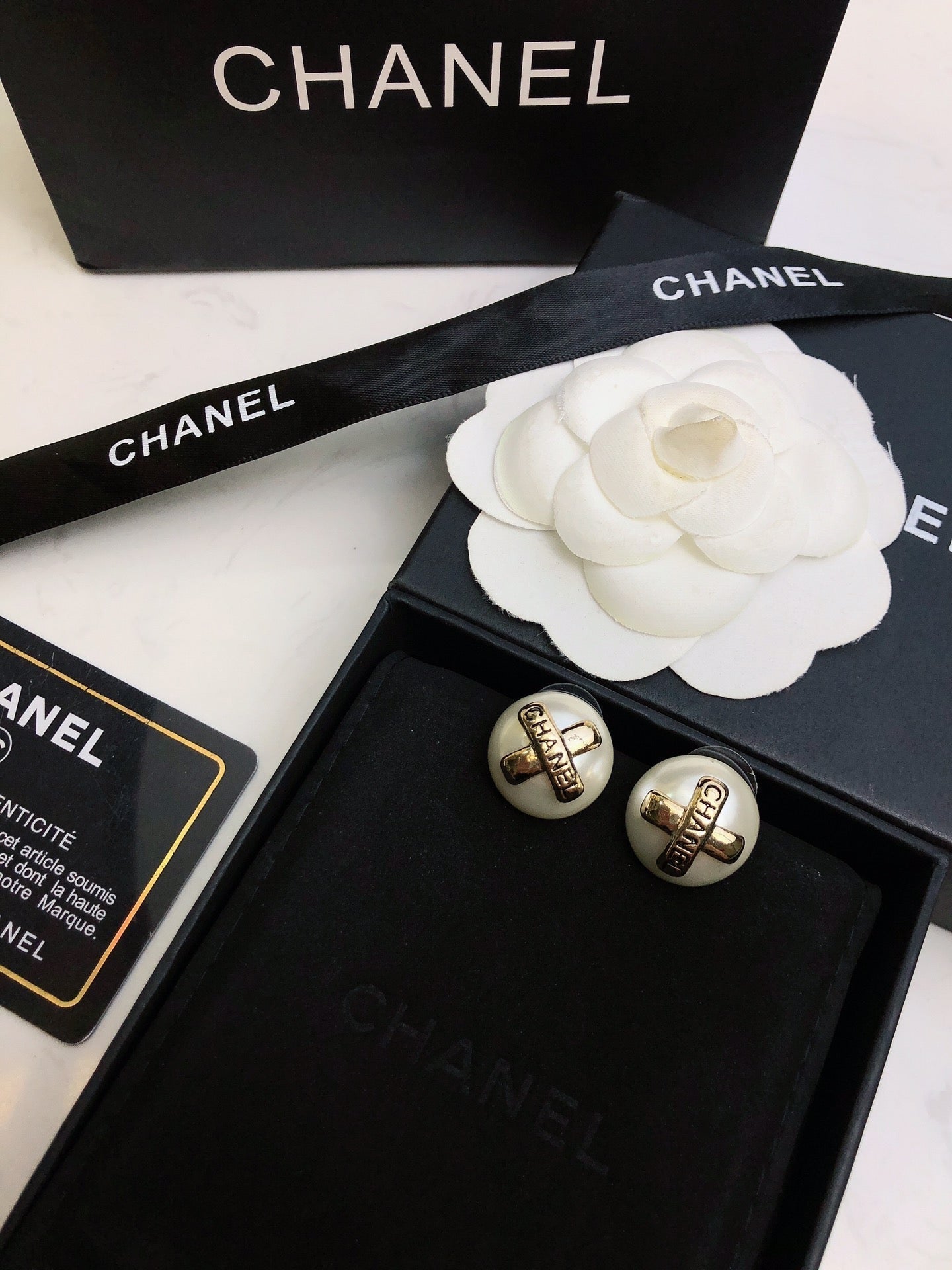18K  Chanel Pearl Earrings