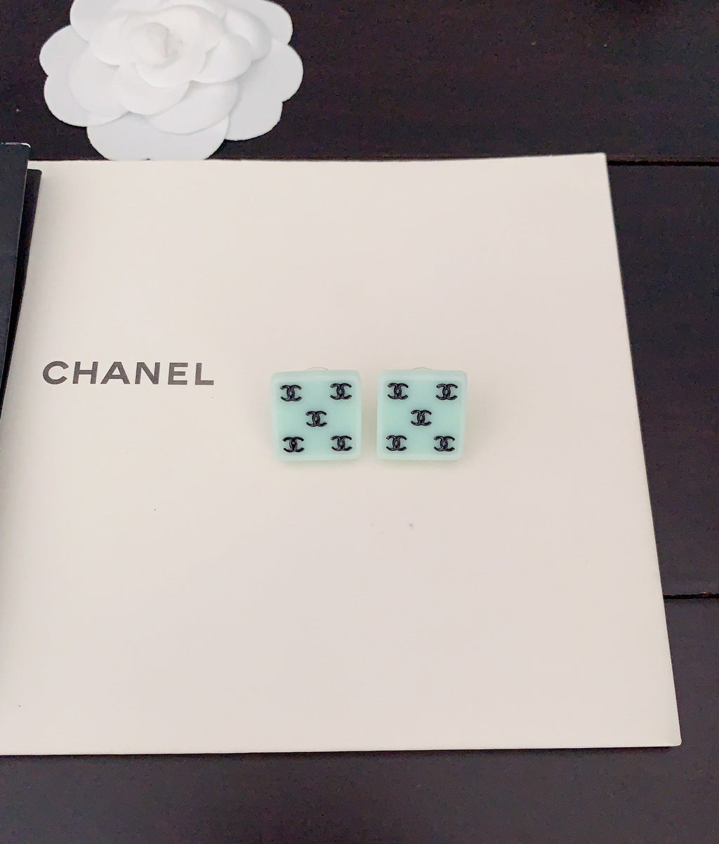18K  Chanel Green Resin Earrings