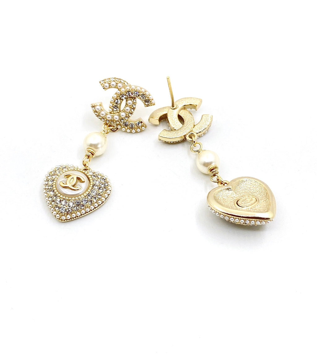 18K  Chanel Heart Drop Earrings