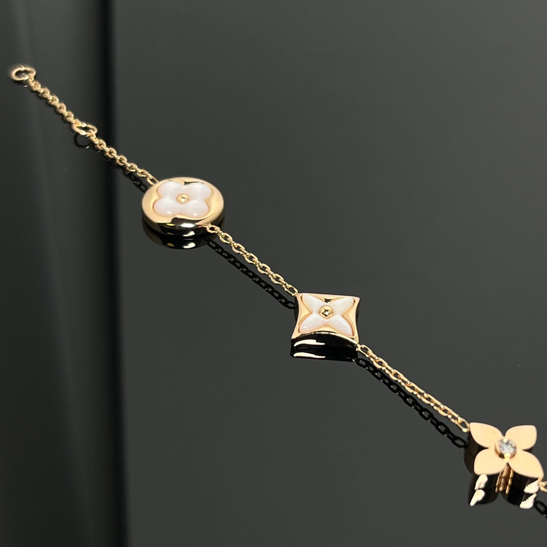 18K Louis Vuitton Idylle Blossom Bracelet
