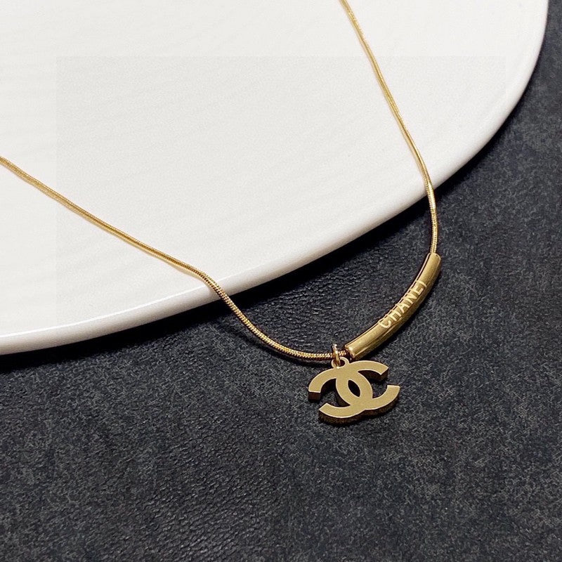 18K  Chanel Gold Necklace