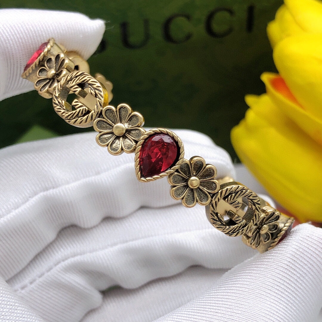 18K Double Gucci Flowers Red Crystals Open Cuff Bracelet
