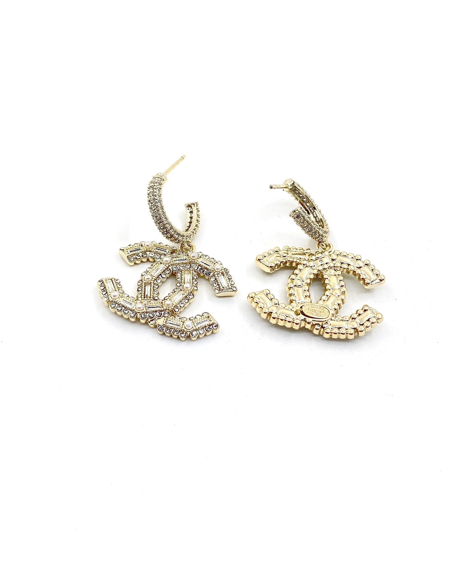 18K  Chanel Crystals Earrings
