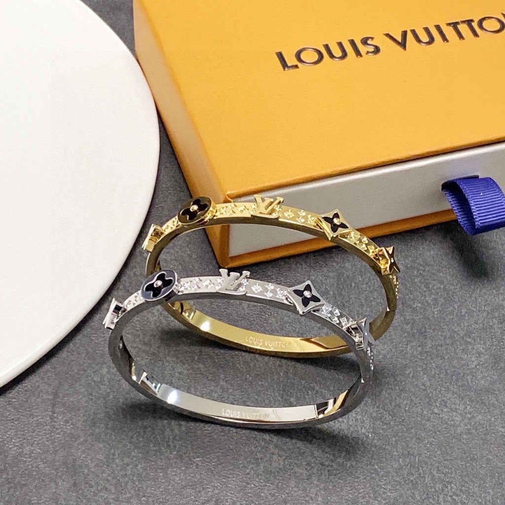 18K Louis Vuitton Idylle Blossom Bracelet