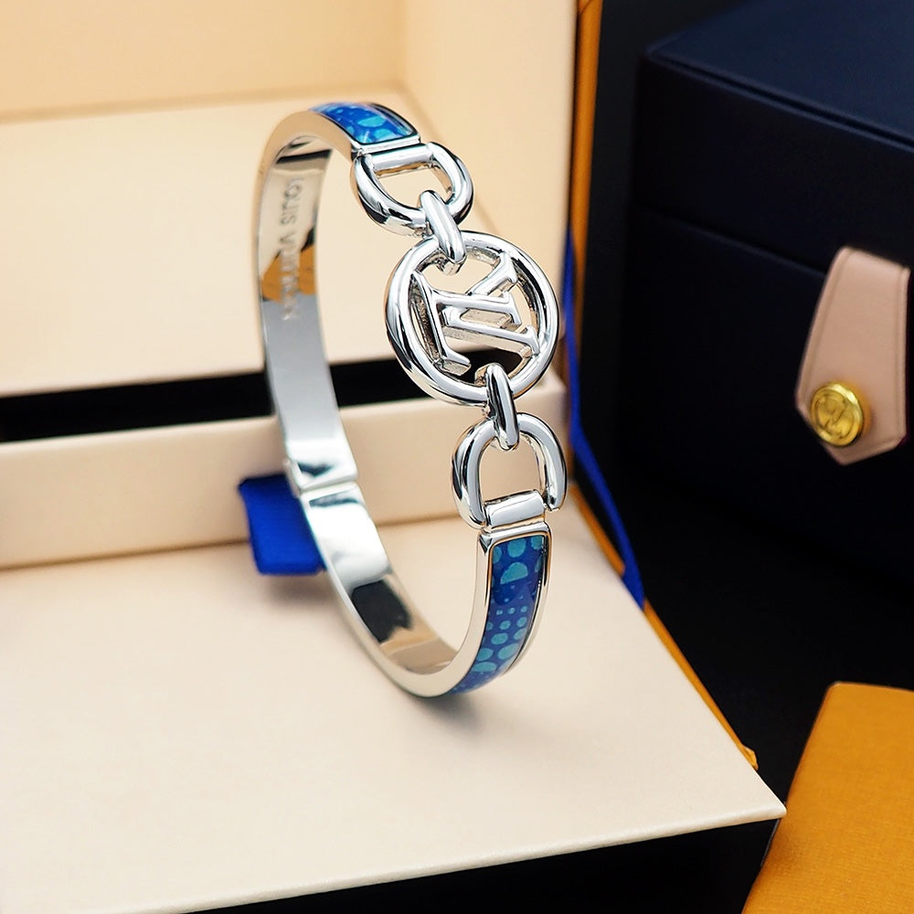 18K Louis Vuitton x YK Hang It Bracelet