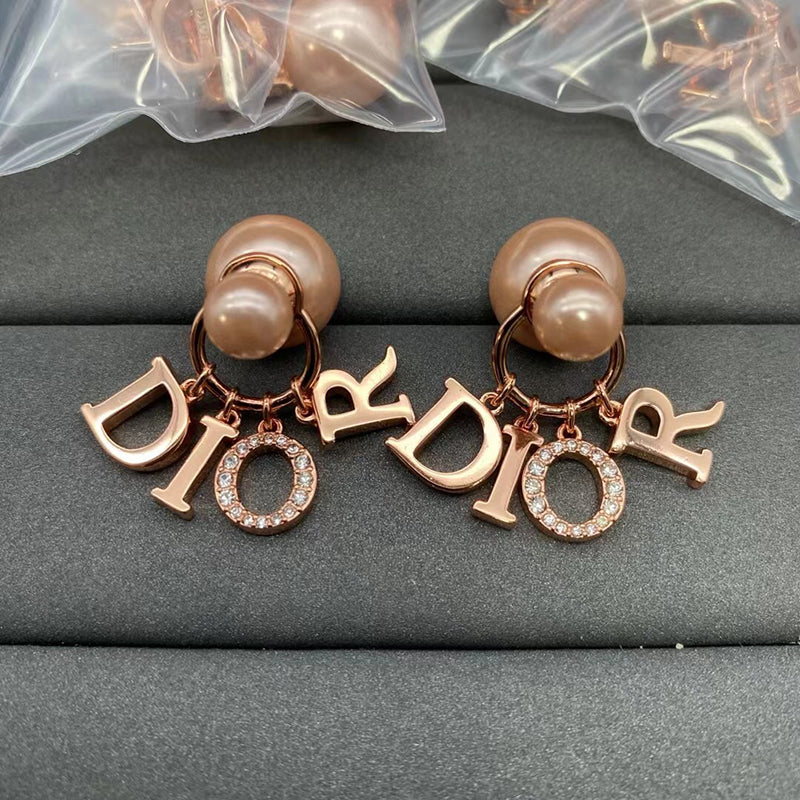 18K Dior Tribales Pearl Earrings