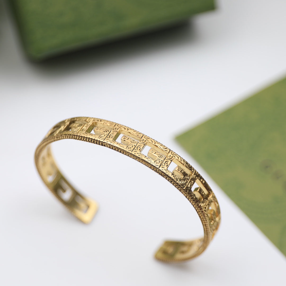 18K Double Gucci Cube Bracelet