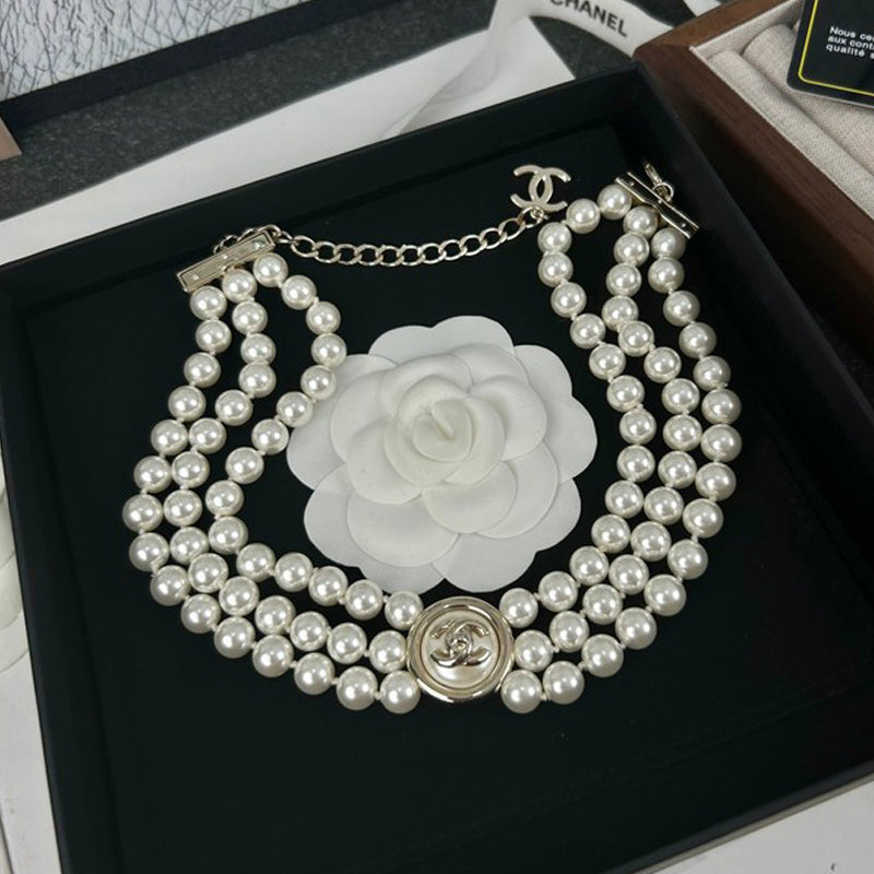 18K  Chanel Choker Pearl Chain Necklace