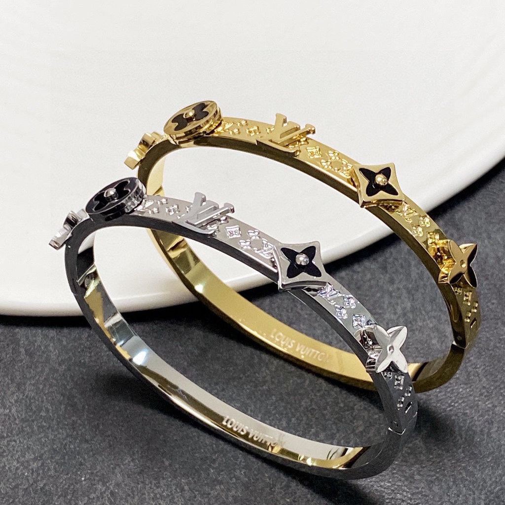 18K Louis Vuitton Idylle Blossom Bracelet
