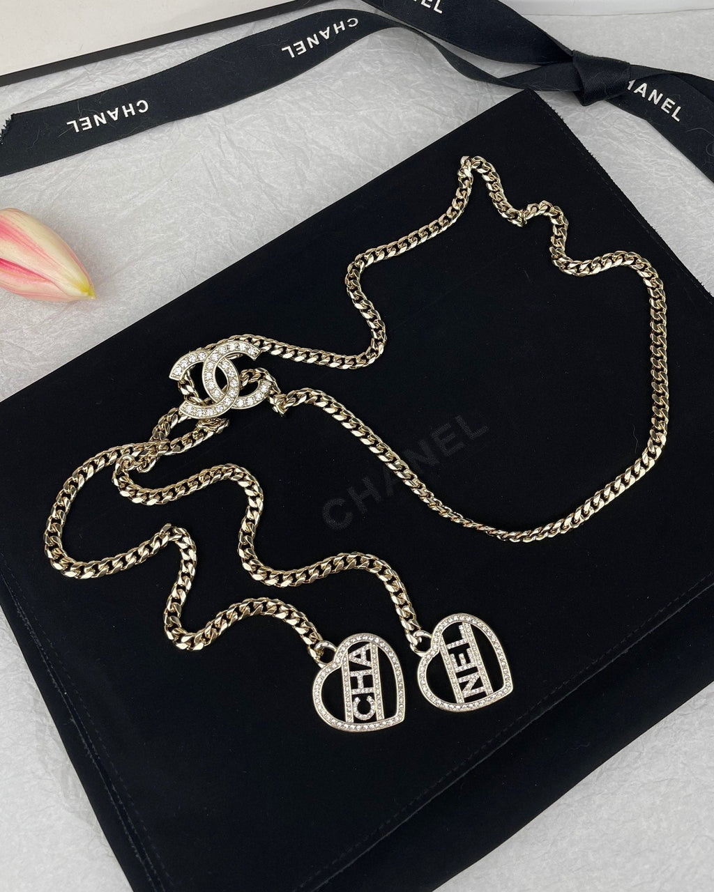 18K  Chanel Heart Chain Necklace