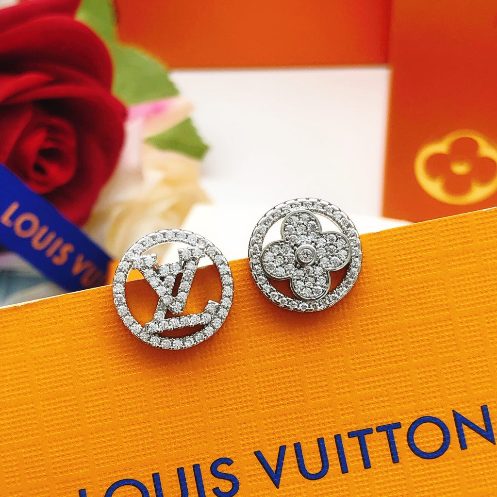18K Louis Vuitton Blossom Diamond Earrings