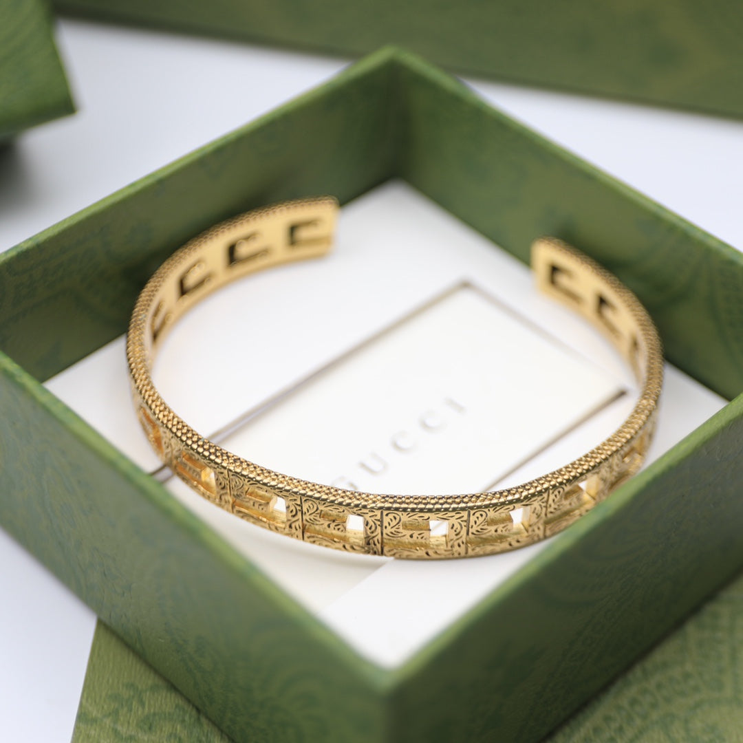 18K Double Gucci Cube Bracelet