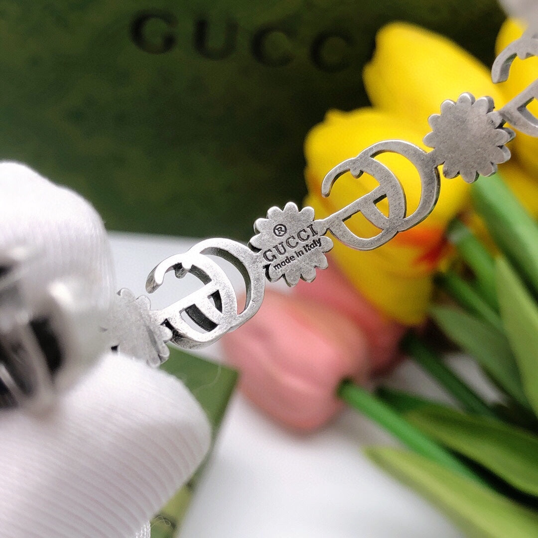 Double Gucci Flowers Open Cuff Bracelet