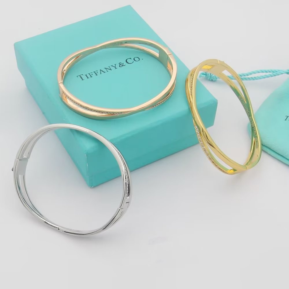 18K Tiffany Atlas x Narrow Hinged Bangle Bracelet