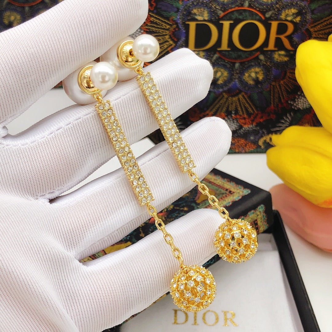 18K Dior Tassel Diamonds Earrings