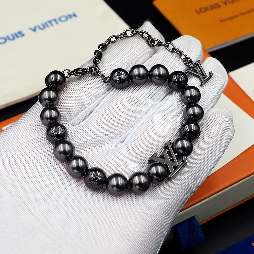 18K Louis Vuitton Monogram Pearls Bracelet