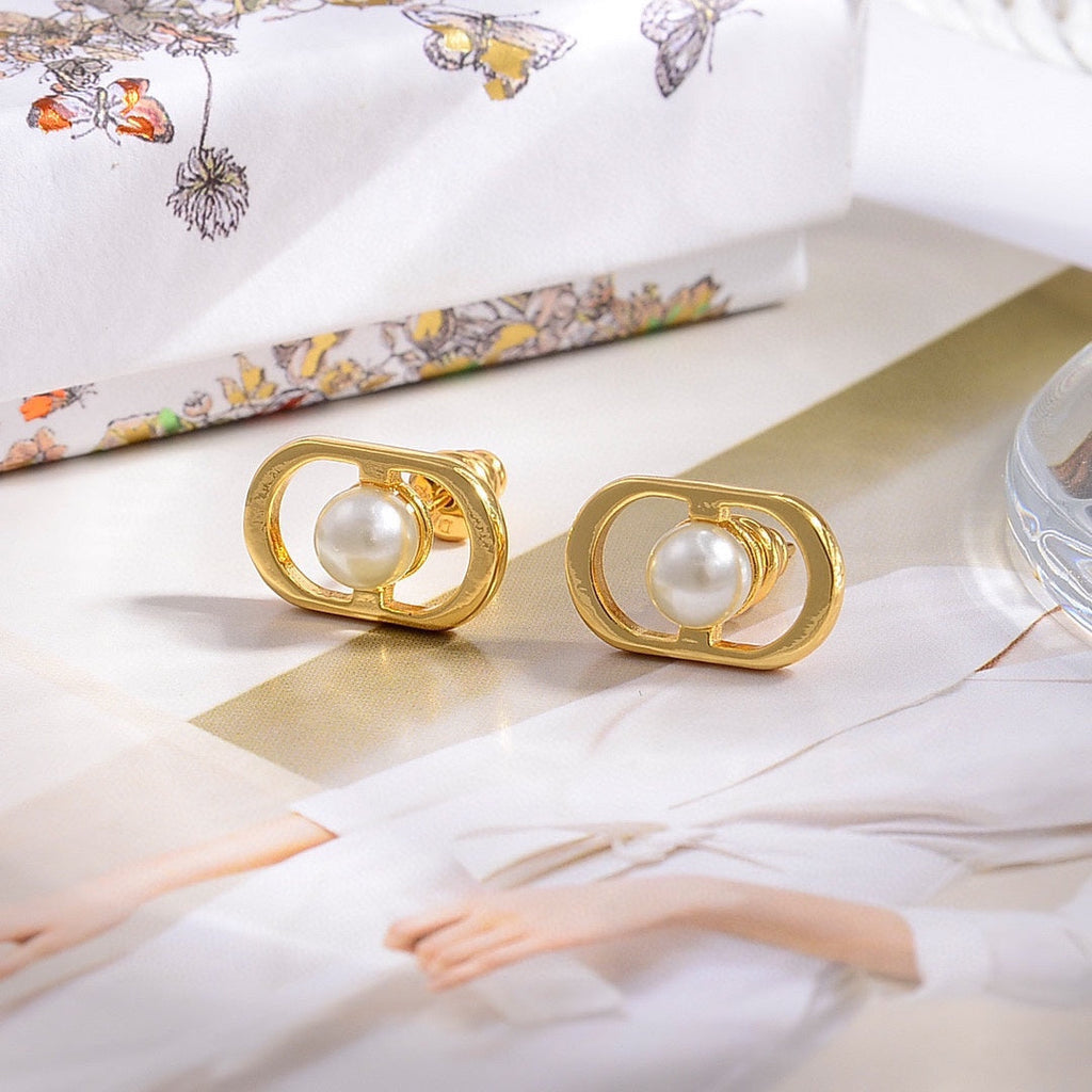 18K Dior Petit Jolie Mini Stud Earrings