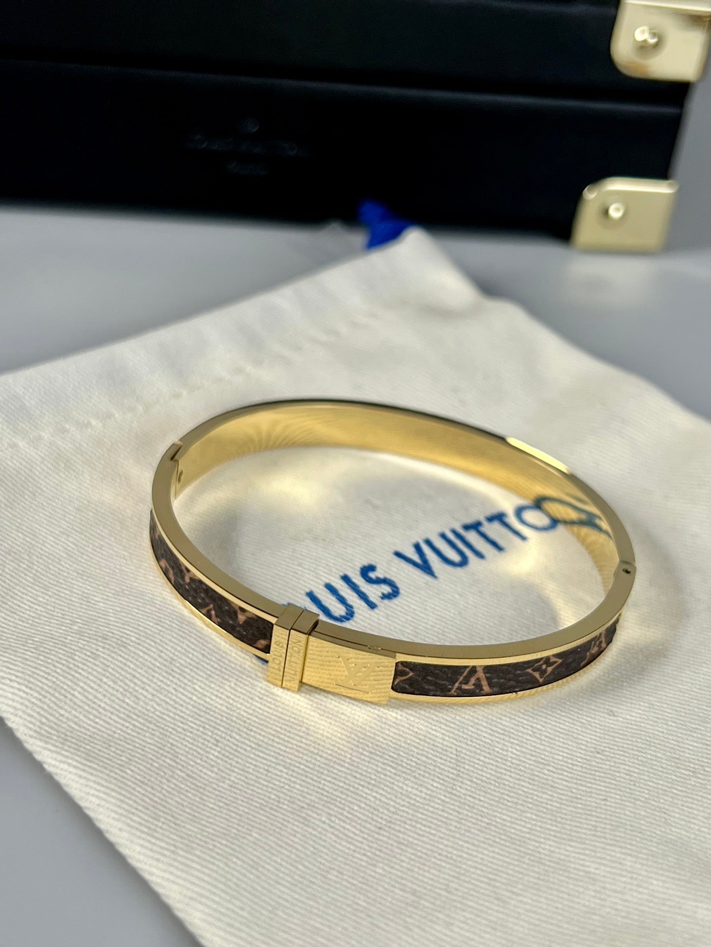 18K Louis Vuitton Leather Bracelet