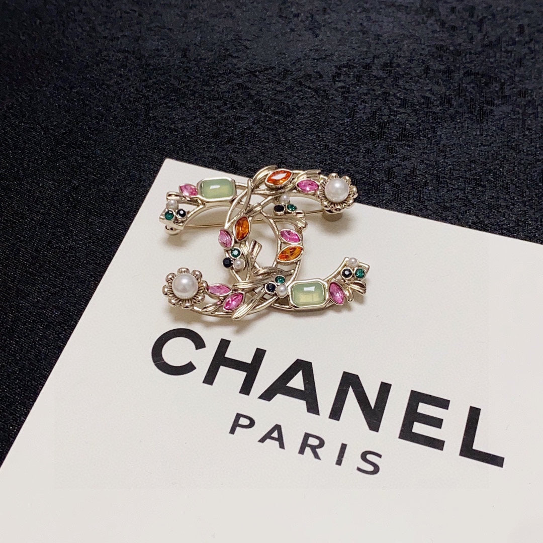 18K  Chanel Crystal Flower Brooch