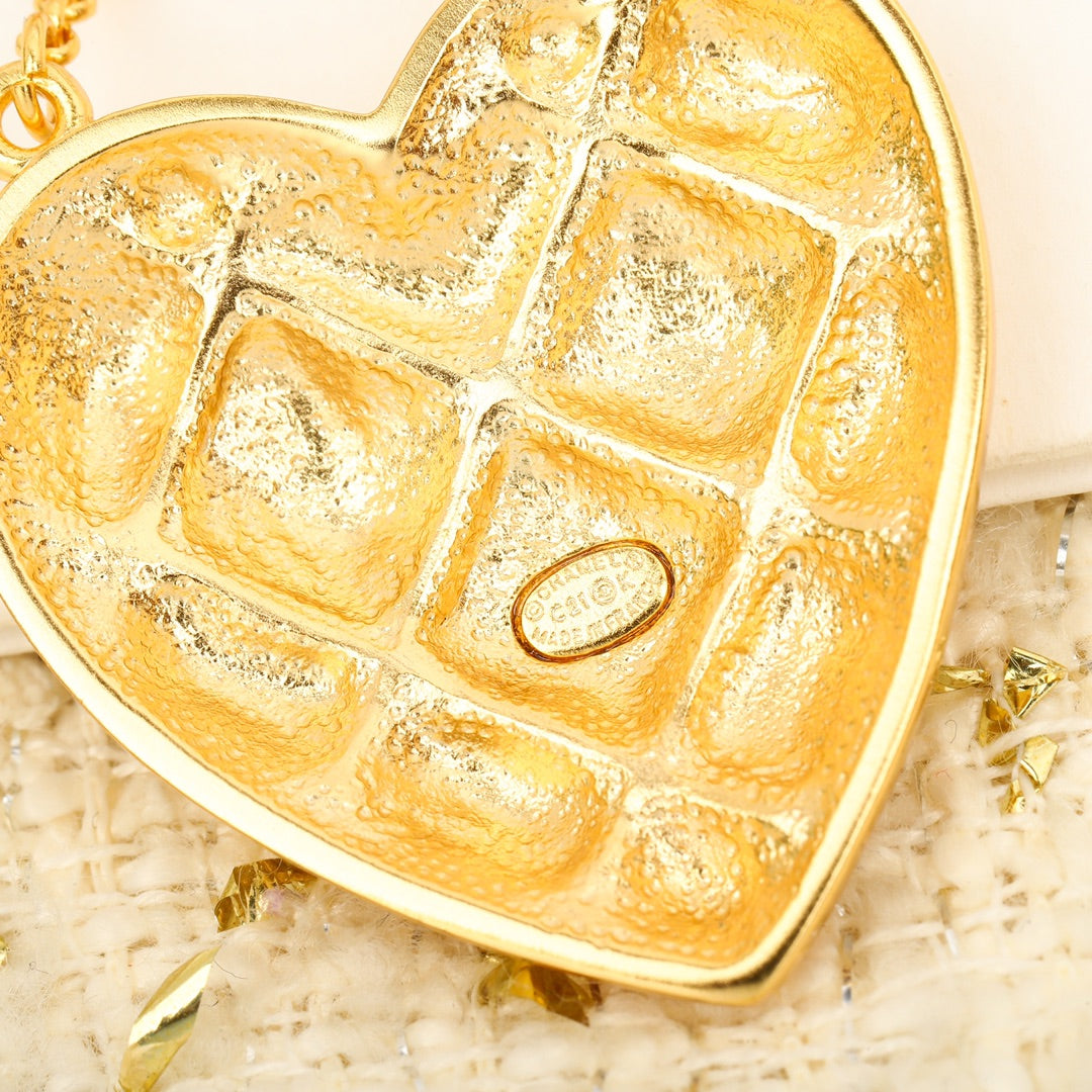 18K  Chanel Coco Crush Heart Pendant Earrings