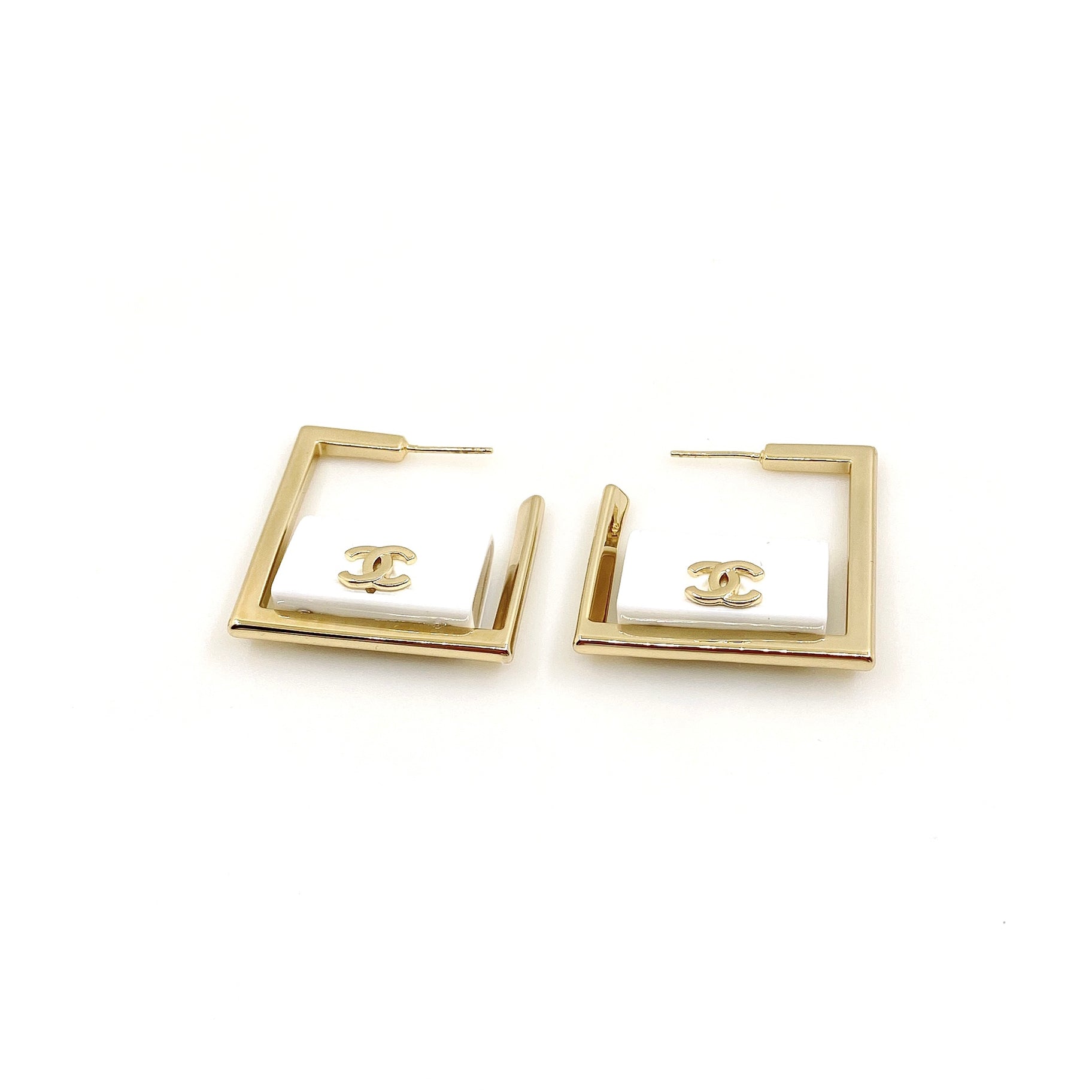 18K  Chanel White Bag Pendant Earrings