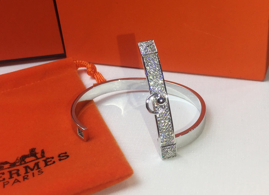 18K Collier De Chien Diamond Hermes Bracelet
