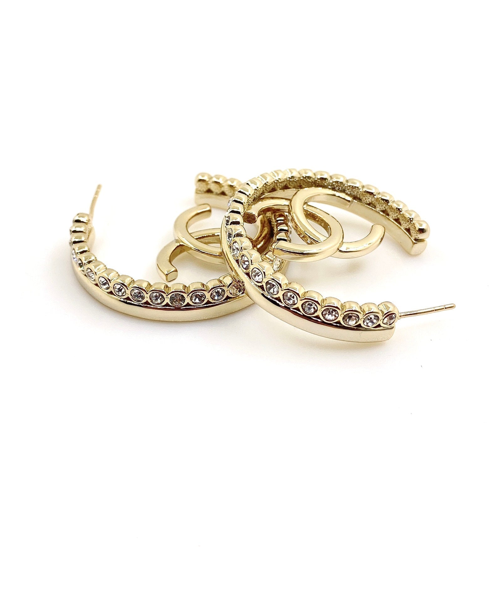 18K  Chanel Circle Crystals Earrings