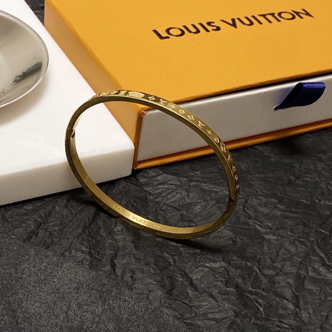 18K Louis Vuitton Vintage Bracelet