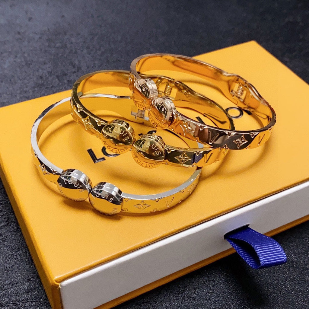 18K Louis Vuitton Vintage Bracelet