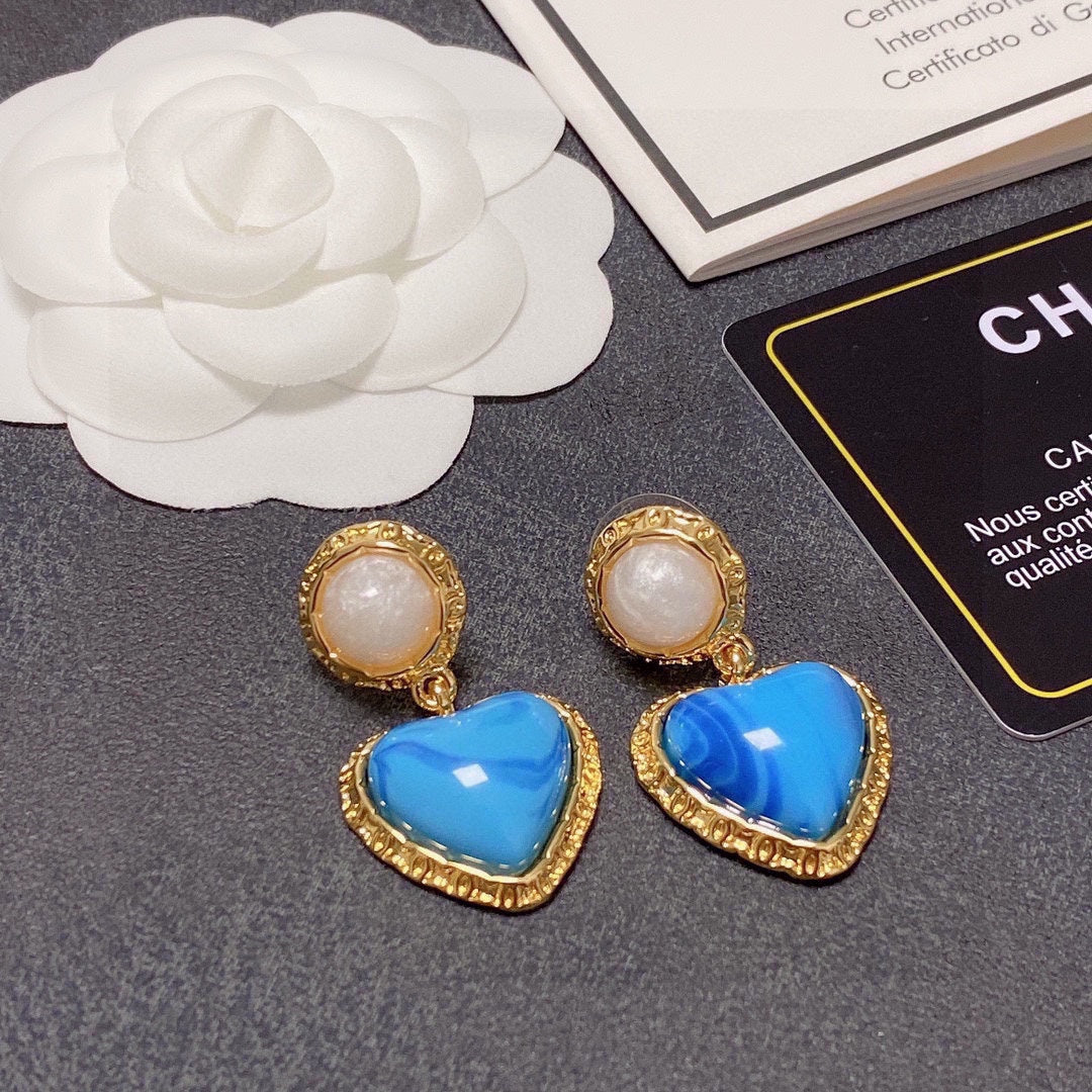 18K  Chanel Blue Heart Pearl Earrings